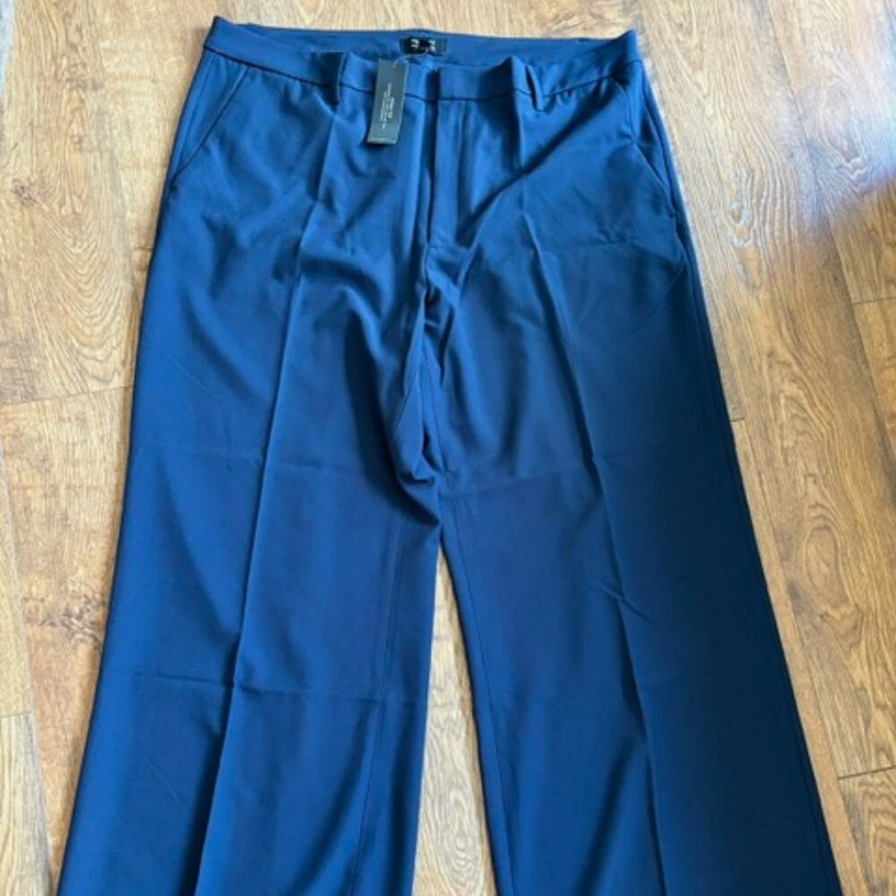 Banana Republic Women's Sculptured Stretch Pants - Size 18 - Preppy Navy